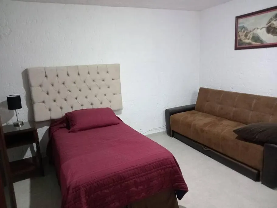 Amplio Y Comodo Depto. En Zapopan 瓜达拉哈拉